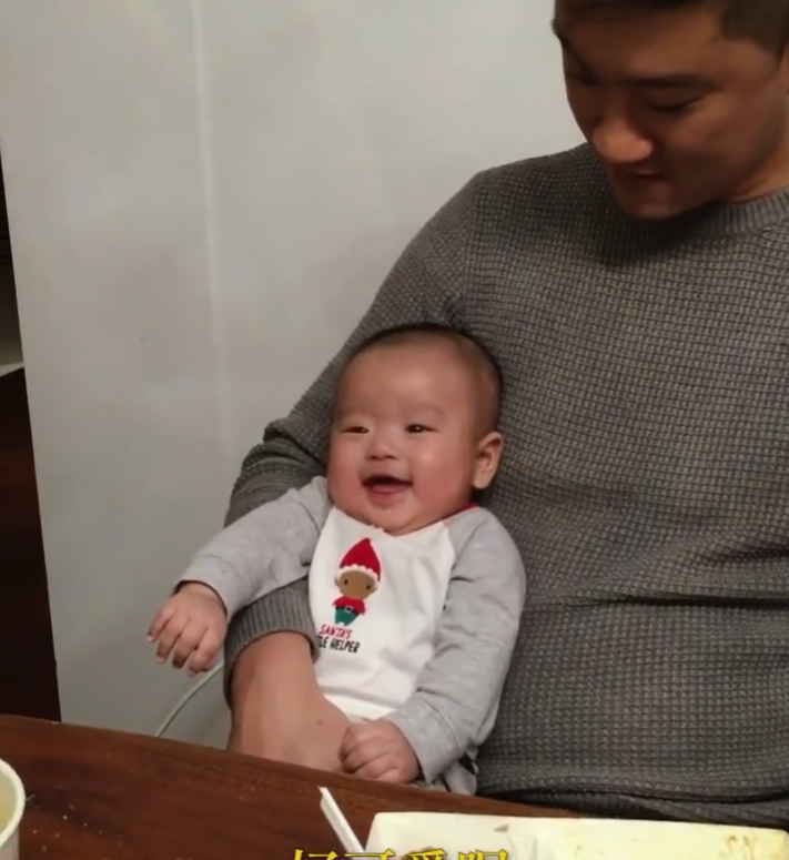 周筠回顧小蒔一歲生日的樣子。 圖：翻攝自Rice &amp; Shine IG
