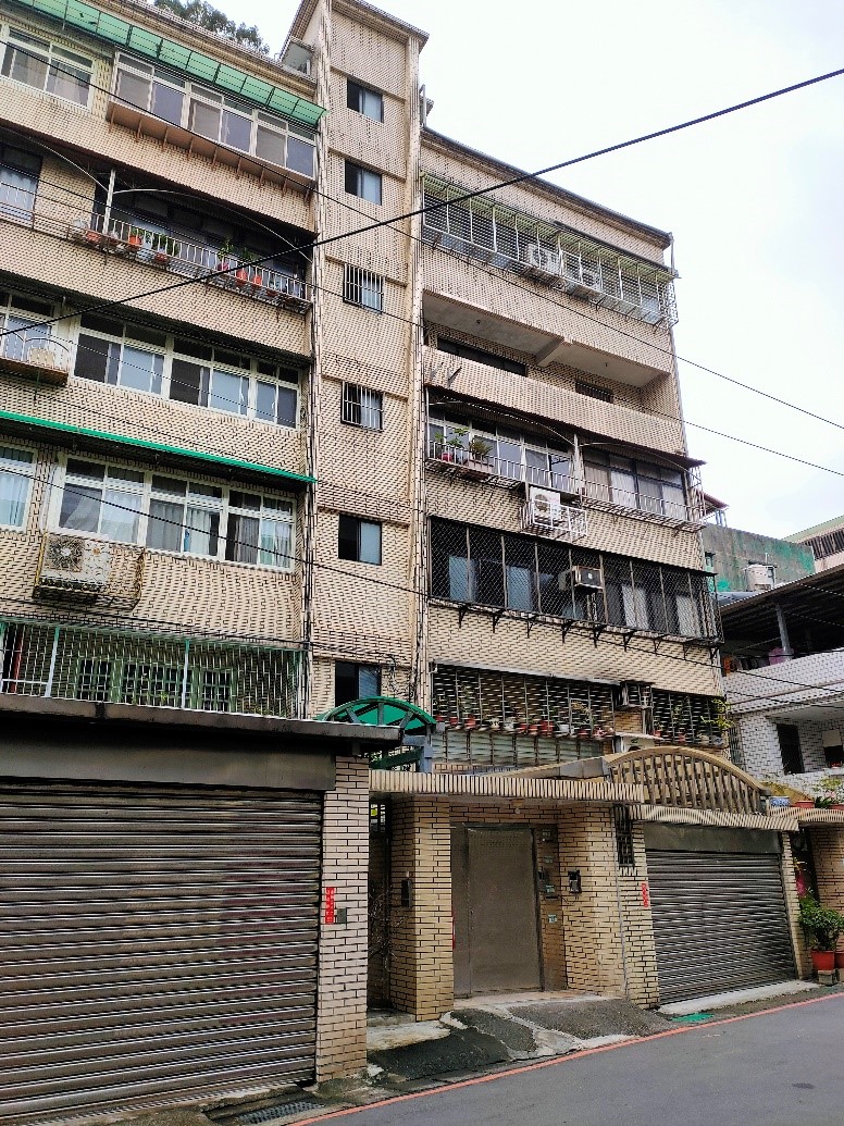 永和福和段案施工前照。 圖：新北市都更處提供