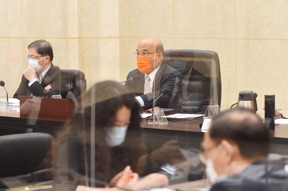 蘇貞昌說，政府擴大不孕症補助上路2個月內申請後符合資格者逾1萬2千人，已接受治療請領補助民眾達3千人。 圖：行政院提供（資料照片）