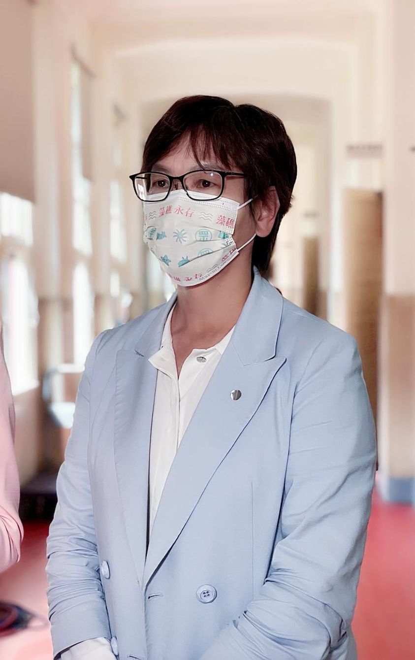 年底公投案已開始引發各界討論，台灣民眾黨立委蔡壁如批蔡英文，把公投操作成「兩黨的惡鬥」。 圖 : 翻攝自蔡壁如臉書