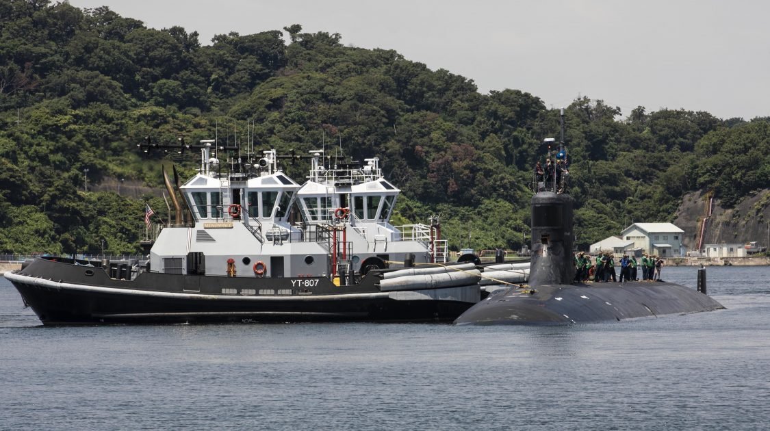 美軍「海狼級」(Seawolf class)核動力攻擊潛艦「康乃狄克號(SSN-22)」。圖為今年7月31日「康乃狄克號」進入日本橫須賀港。 圖：翻攝美國海軍官網