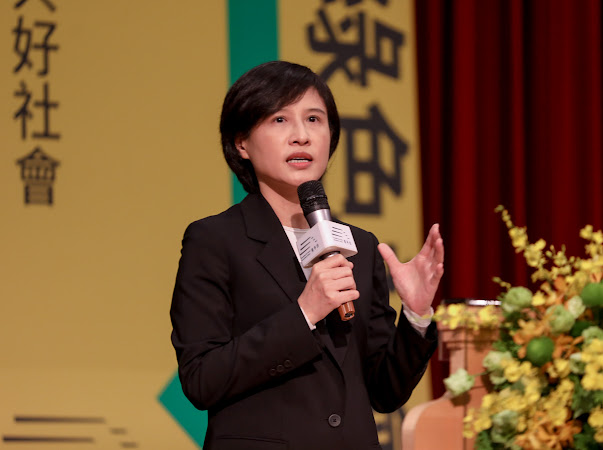 鄭麗君表示，台灣不要繼續糾結在一座高危險、蓋不出來的核電廠，要繼續往前走，希望核能這種不正義的能源，就到這一代為止。 圖：青平台基金會提供