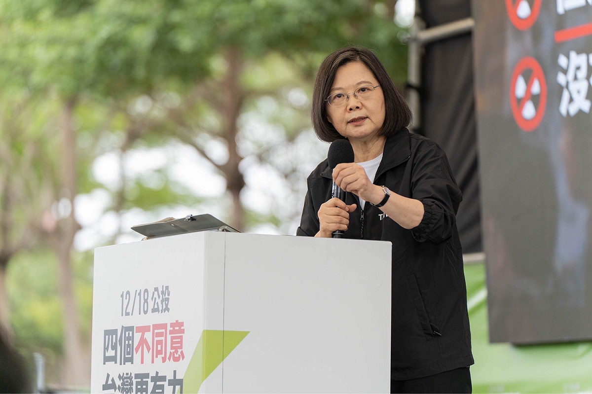 總統蔡英文於公投說明會喊話「四個不同意」。 圖：民進黨/提供