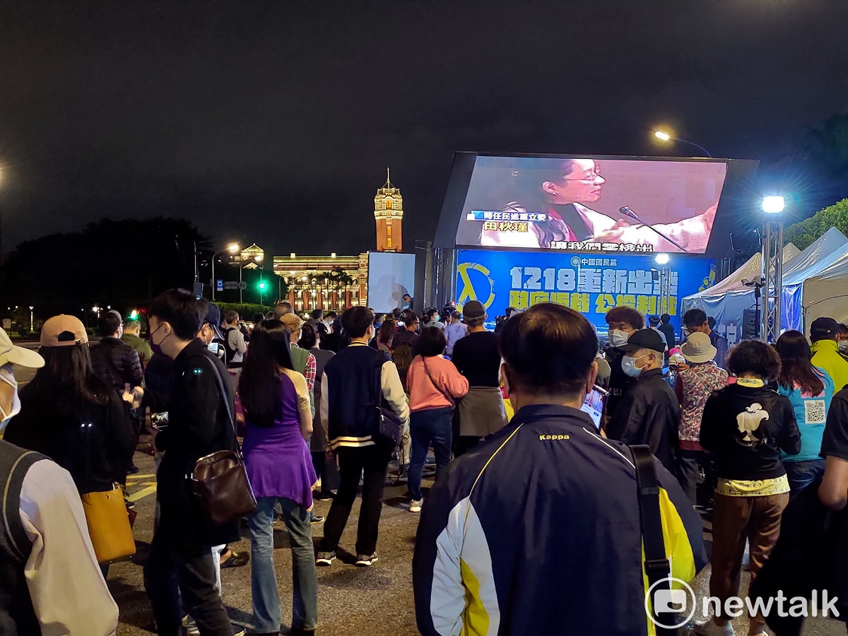 國民黨因應公投案，發起夜宿凱道49天行動。 圖：黃建豪/攝