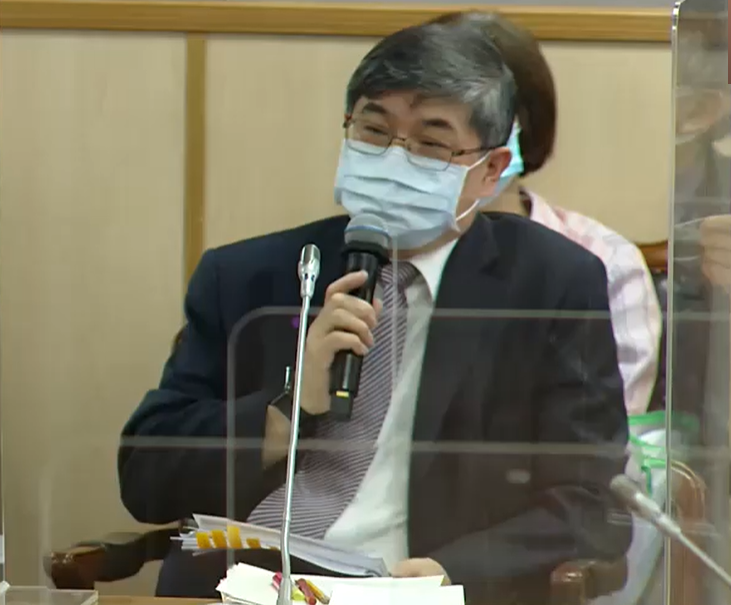 銓敘部長周志宏1日備詢時坦言，退撫新制上路後基金有可能提前破產。 圖：截自立法院IVOD影片