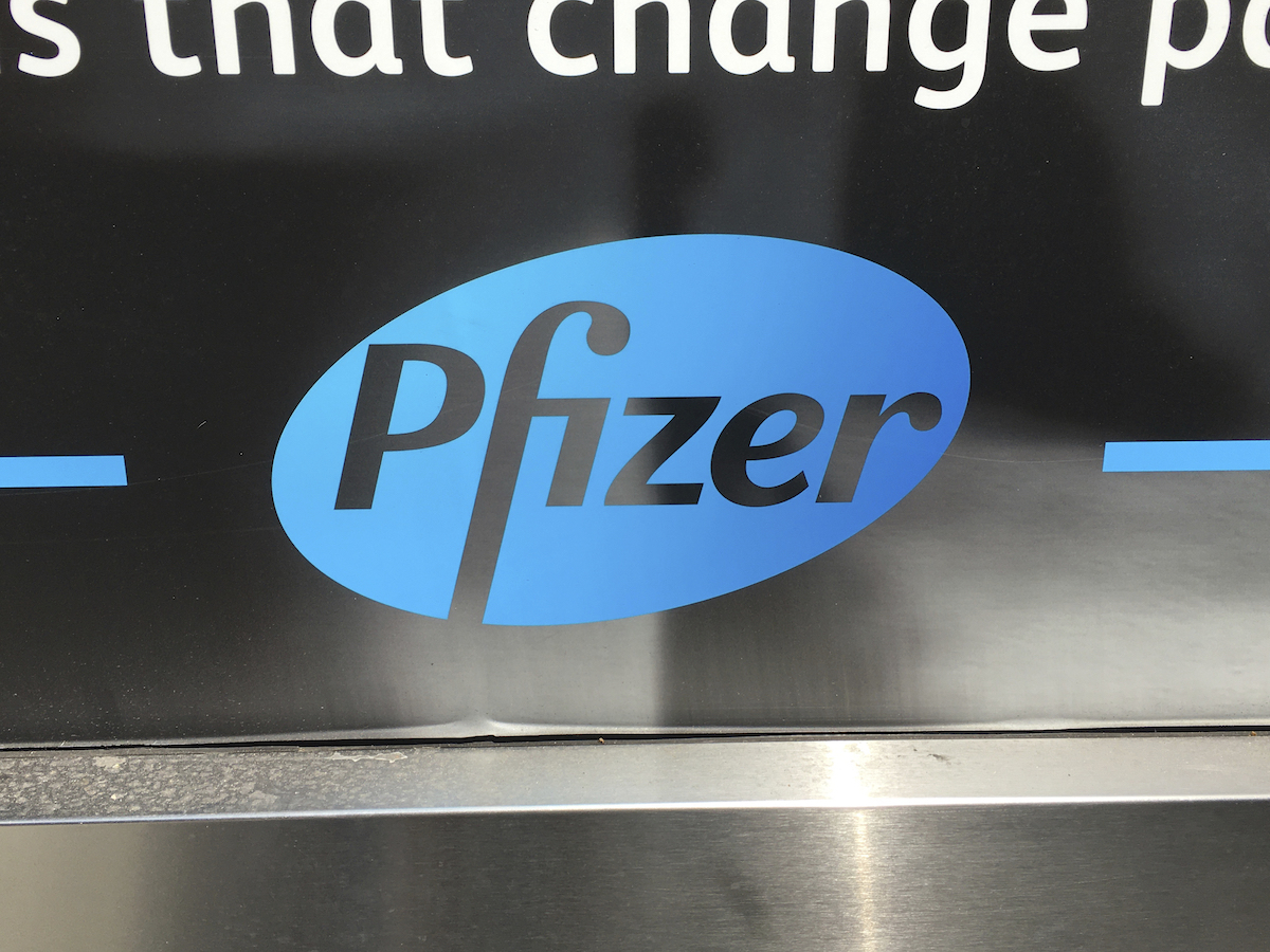 ▲美國輝瑞（Pfizer）藥廠今（5）日宣布新冠口服藥丸（Paxlovid）測試後，可以有效降低重症與死亡風險達89％。（圖／美聯社／達志影像）