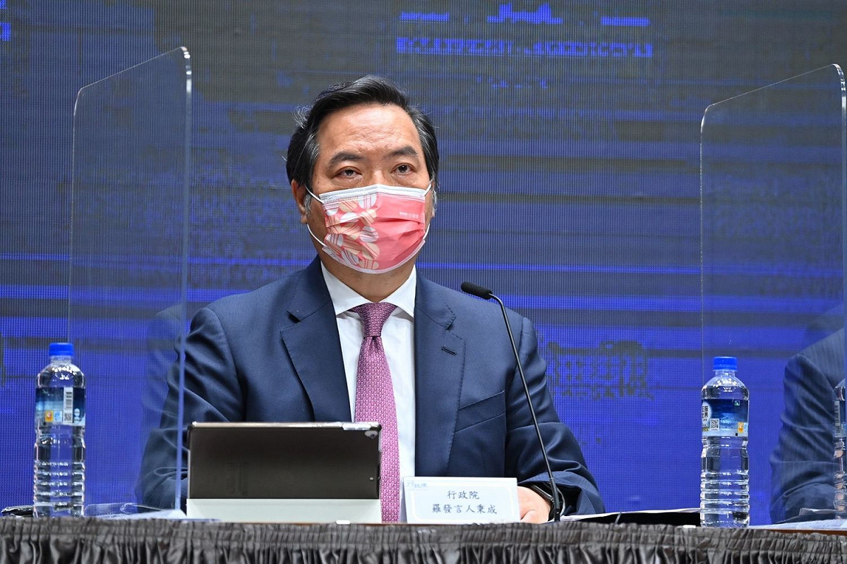 行政院政委兼發言人羅秉成。 圖：行政院 / 提供