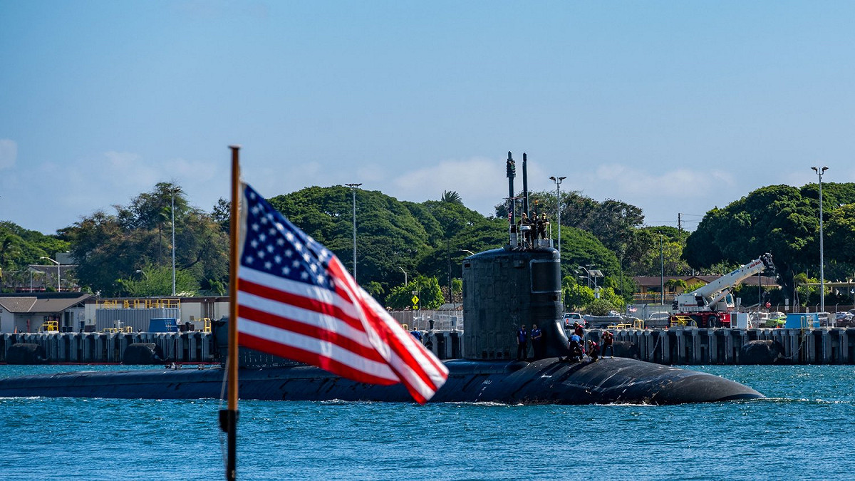 美軍「維吉尼亞級」核動力攻擊潛艦「北卡羅萊納號(SSN-777)」。（示意圖） 圖：翻攝 U.S. Pacific Fleet推特