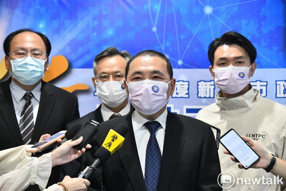 侯友宜呼籲中央在做任何決策，都要謹慎為之，一切以防疫安全而且能夠落實執行為最前提。 圖：林昀真／攝