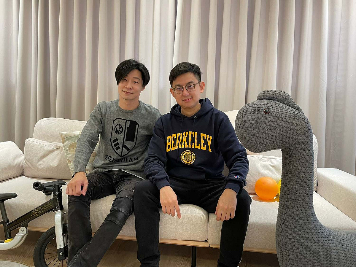 卓冠廷曬出與林昶佐的合照替林昶佐打氣。 圖：擷取自卓冠廷臉書