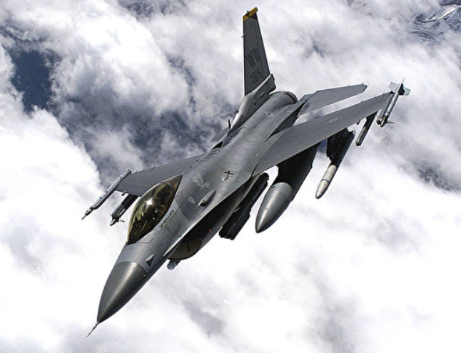 F-16 戰機。 圖 : 翻攝自美國空軍