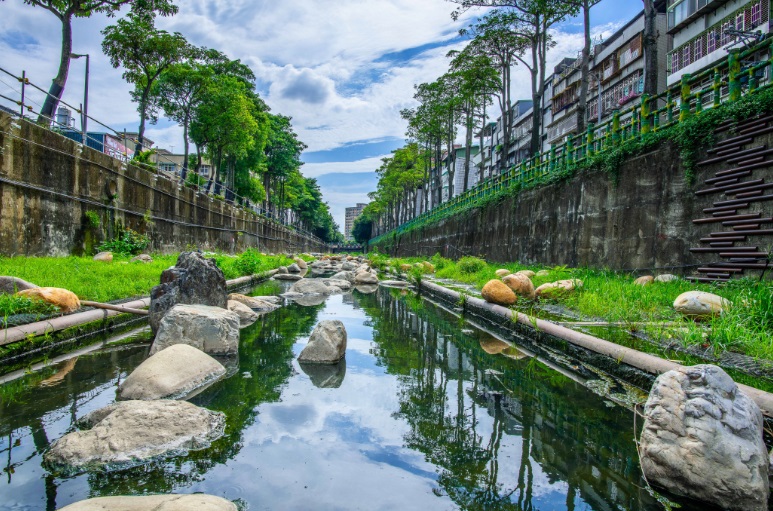 藤寮坑溝排水及大窠坑溪水環境營造統包工程。 圖：新北市水利局提供