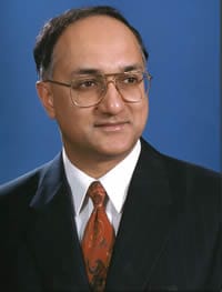多倫多大學教授薩耶夫‧約翰（Sajeev John）。 圖：擷取自physics university of toronto