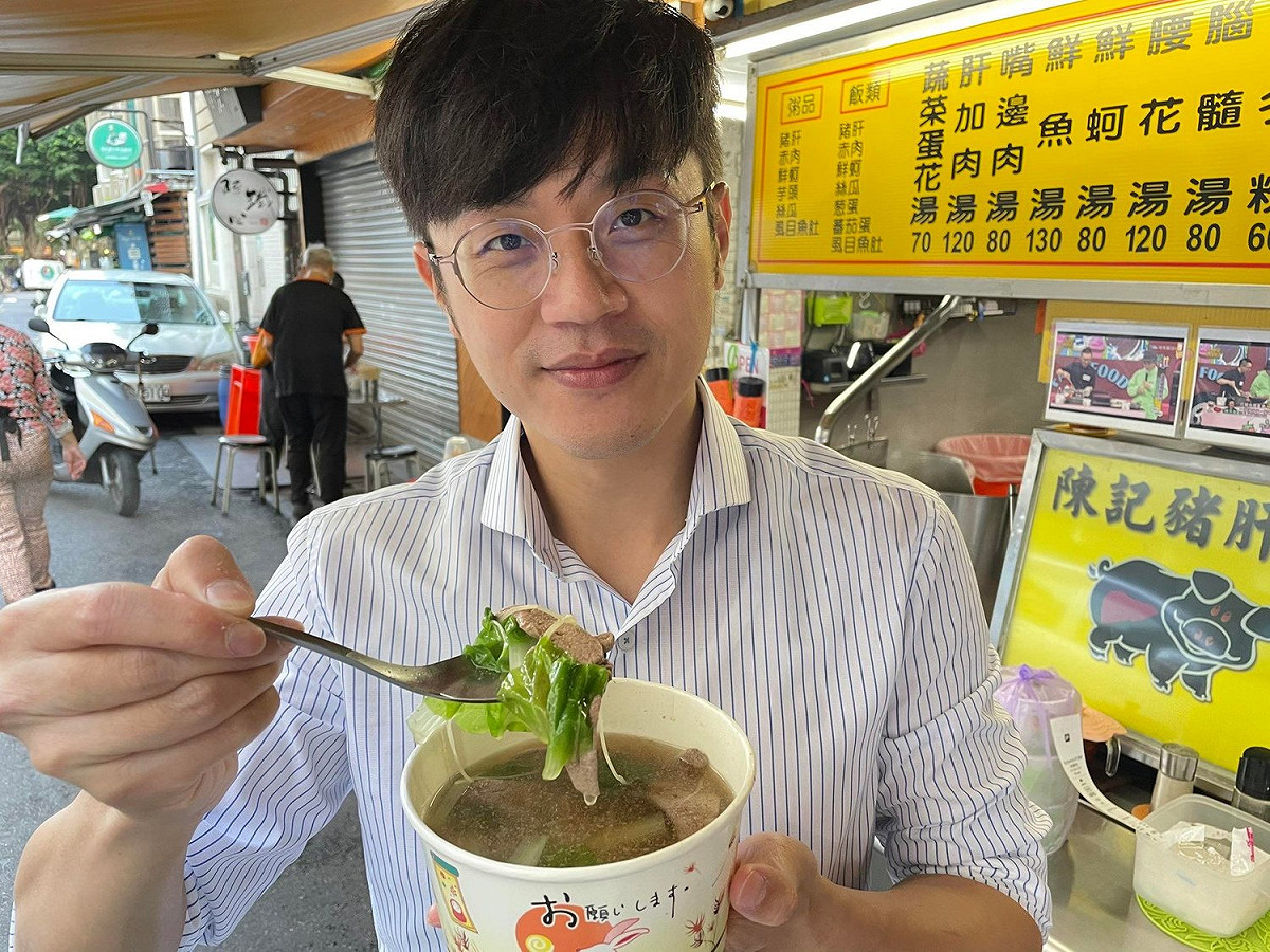 豬肝湯萬萬也沒想到，一句「媳婦被逼喝6碗豬肝湯」惹怒眾網紅！ 圖：焦糖哥哥 陳嘉行/提供