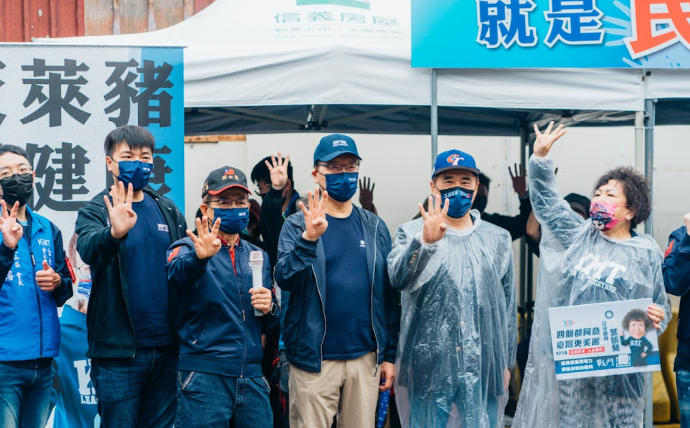 戰鬥藍宣講四個同意。 圖：趙少康辦公室提供