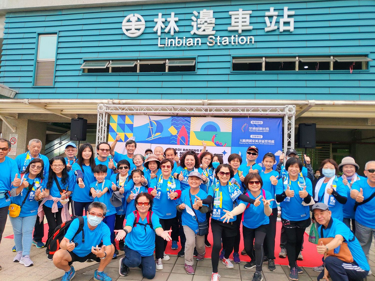 大鵬灣國家風景區管理處舉辦「2021 大鵬灣Bike Tour35 騎車趣」活動。 圖: 大鵬灣國家風景區管理處/提供