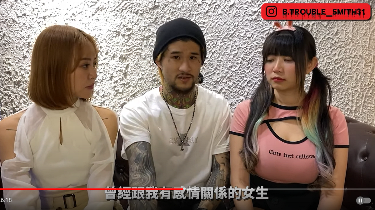 YouTuber「重讀」(中)指控小J同時劈腿多名重機圈的男性。 圖：翻攝自小J IG