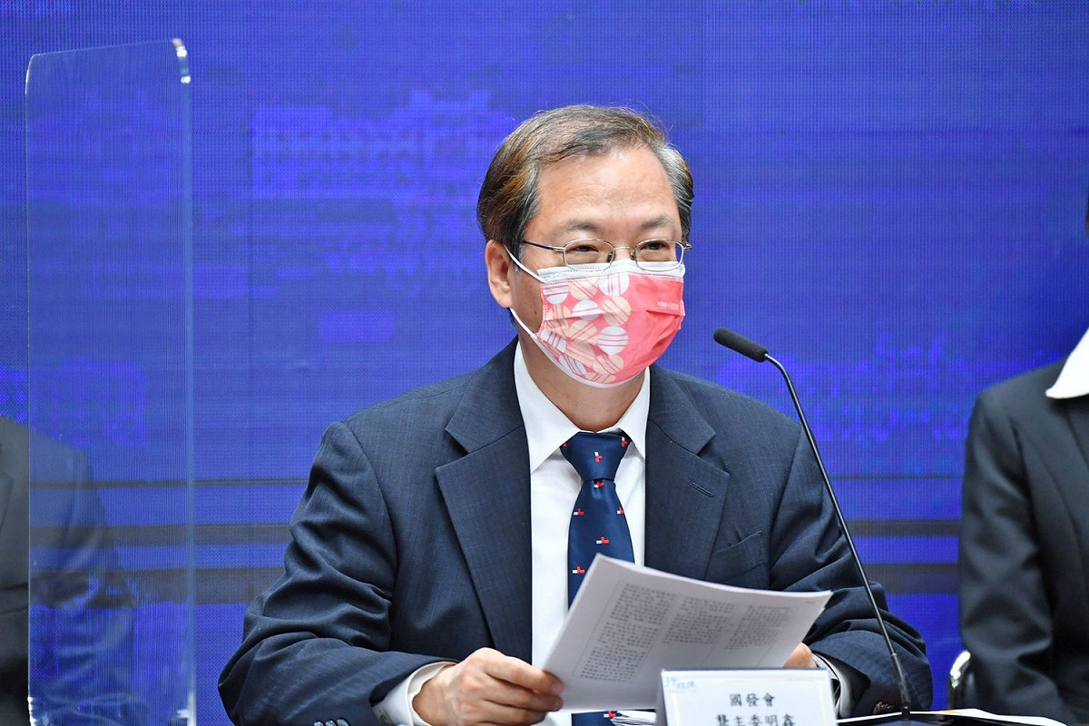 率團出訪的國發會主委龔明鑫表示，斯洛伐克、捷克、立陶宛各有產業利基，但對台灣想合作的共同點都是半導體產業。 圖：行政院提供