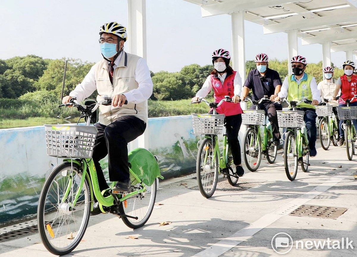 台南市政府表示，台南市長黃偉哲上任以來，以穏健的腳步推動市政，深獲肯定，未來也將繼續帶領市府團隊，從市民的角度規劃有感的建設，提升市民的福祉。 圖：台南市政府提供