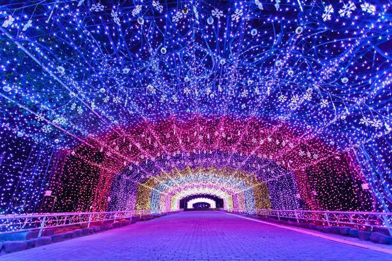 雪花翩翩。 圖：取自屏東聖誕節官網