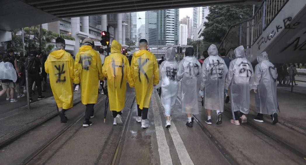 「撐香港」是為善不欲人知，之所以不能大張旗鼓加以宣傳，主要是為了保護逃難港人，避免中共反制措施。 圖 : 翻攝金馬獎執委會