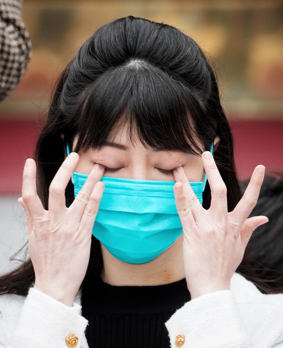 民進黨立委高嘉瑜今天(1日)出面受訪哽咽。 圖：張良一/攝