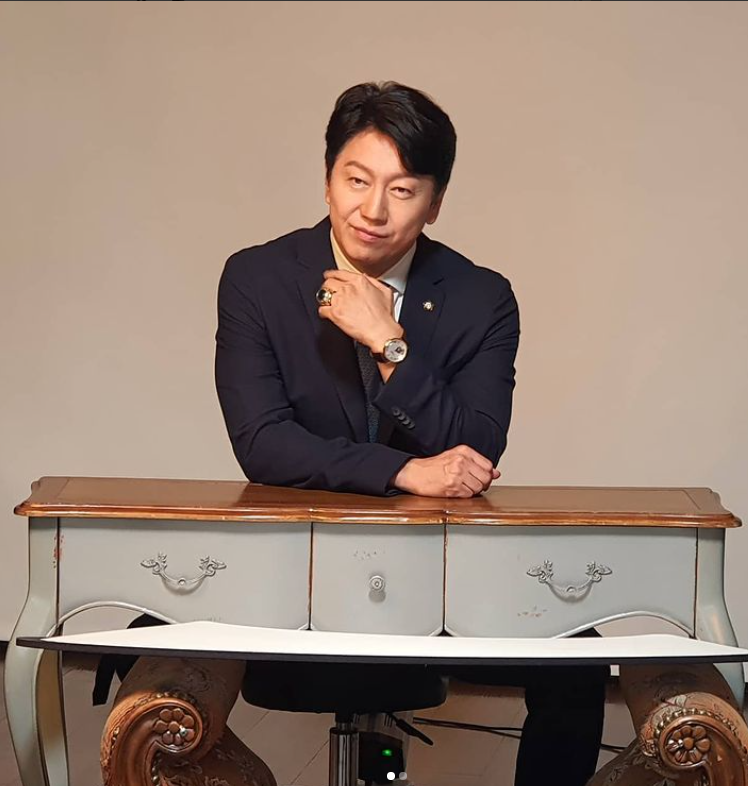 繼高庚杓和鄭雨盛確診後，今(1)日金秀路也傳出突破性感染。 圖：翻攝自IG/kim__soo__ro