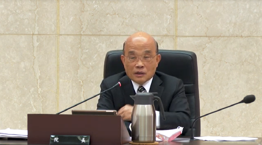 行政院長蘇貞昌今(2)日在院會中，要求內政部、勞動部、衛福部、法務部等，建立失聯移工防護網，讓失聯移工安心的來施打。 圖：擷自行政院影片
