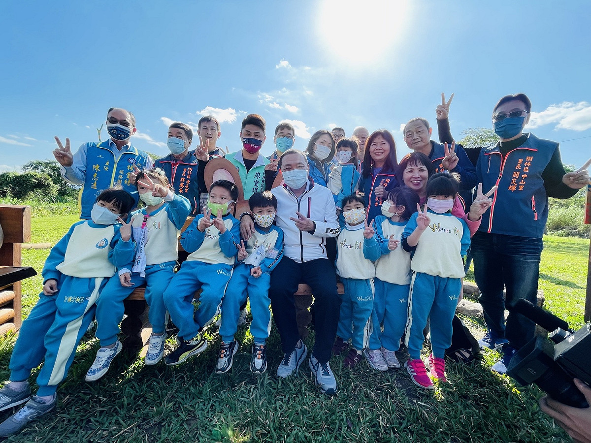 即日起至110年12月26日24時止，於FB粉絲專頁參加活動，有機會獲得精美小禮物。 圖：新北市水利局提供