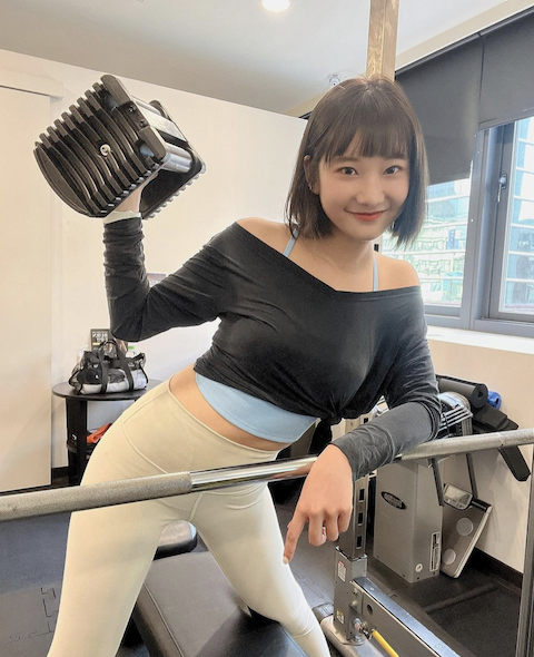 YouTuber「愛莉莎莎」。 圖：翻攝IG/愛莉莎莎