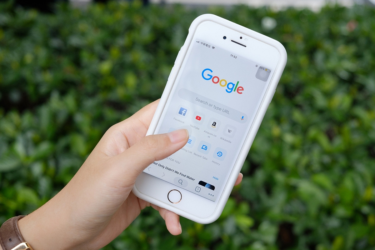 Google與蘋果被英國監管單位認定壟斷手機服務市場，將面臨更嚴峻的監管調查。 圖：葉宜哲/攝（新頭殼資料照）