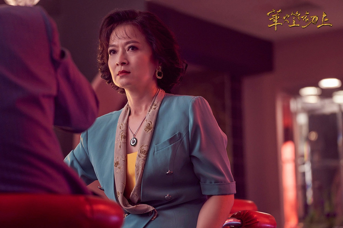 謝瓊煖在《華燈初上》飾演日式酒店「光」的資深小姐季滿如(阿季)。 圖：翻攝自《華燈初上》臉書