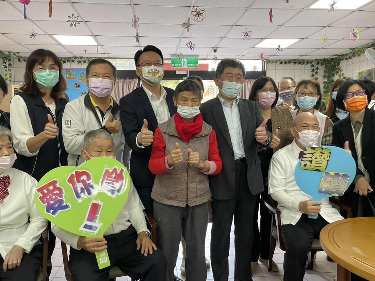 立法院社會福利及衛生環境委員會召委莊競程，邀衛福部長陳時中來台中考察。 莊競程服務處/提供
