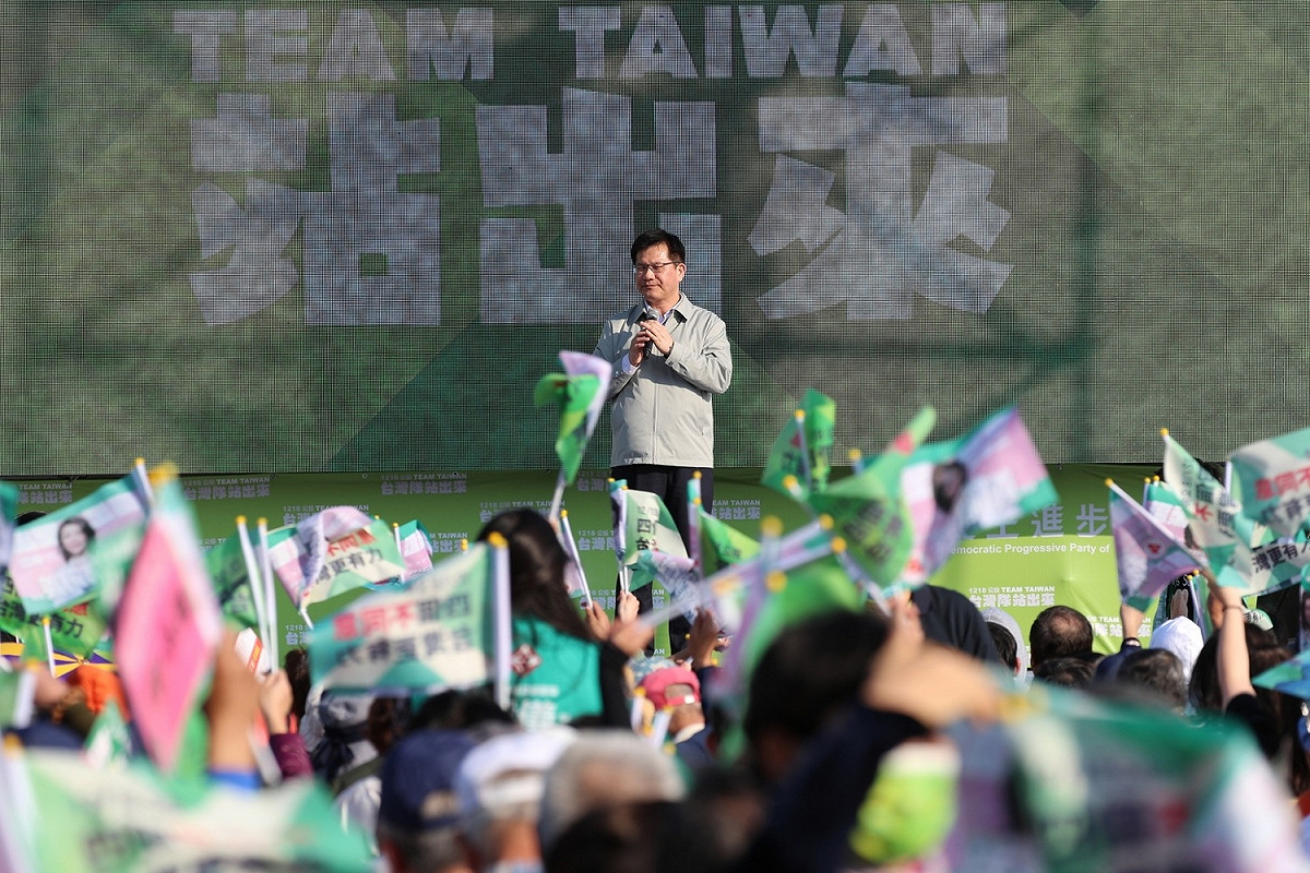 林佳龍說，中二區不是姓顏才能當立委。 圖：民進黨台中市黨部/提供