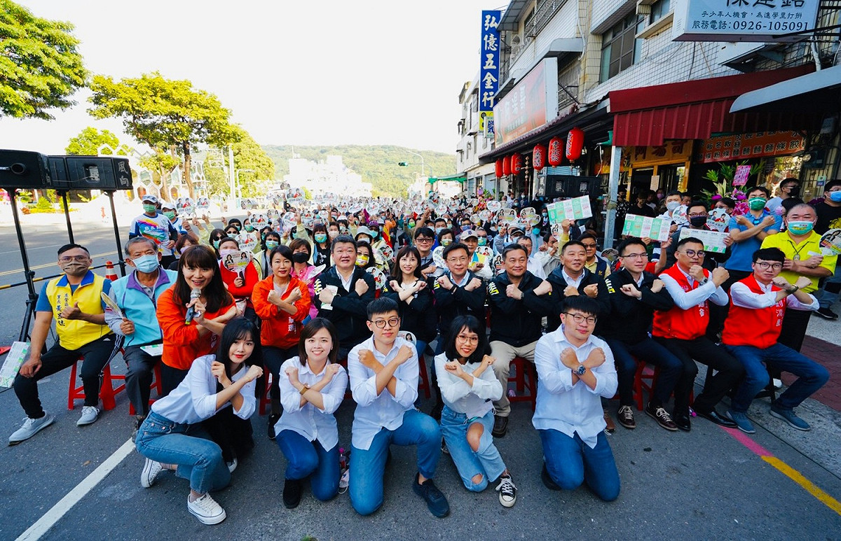 趙天麟與李雅慧公投說明會吸引逾千民眾參與。 圖：趙天麟服務處提供