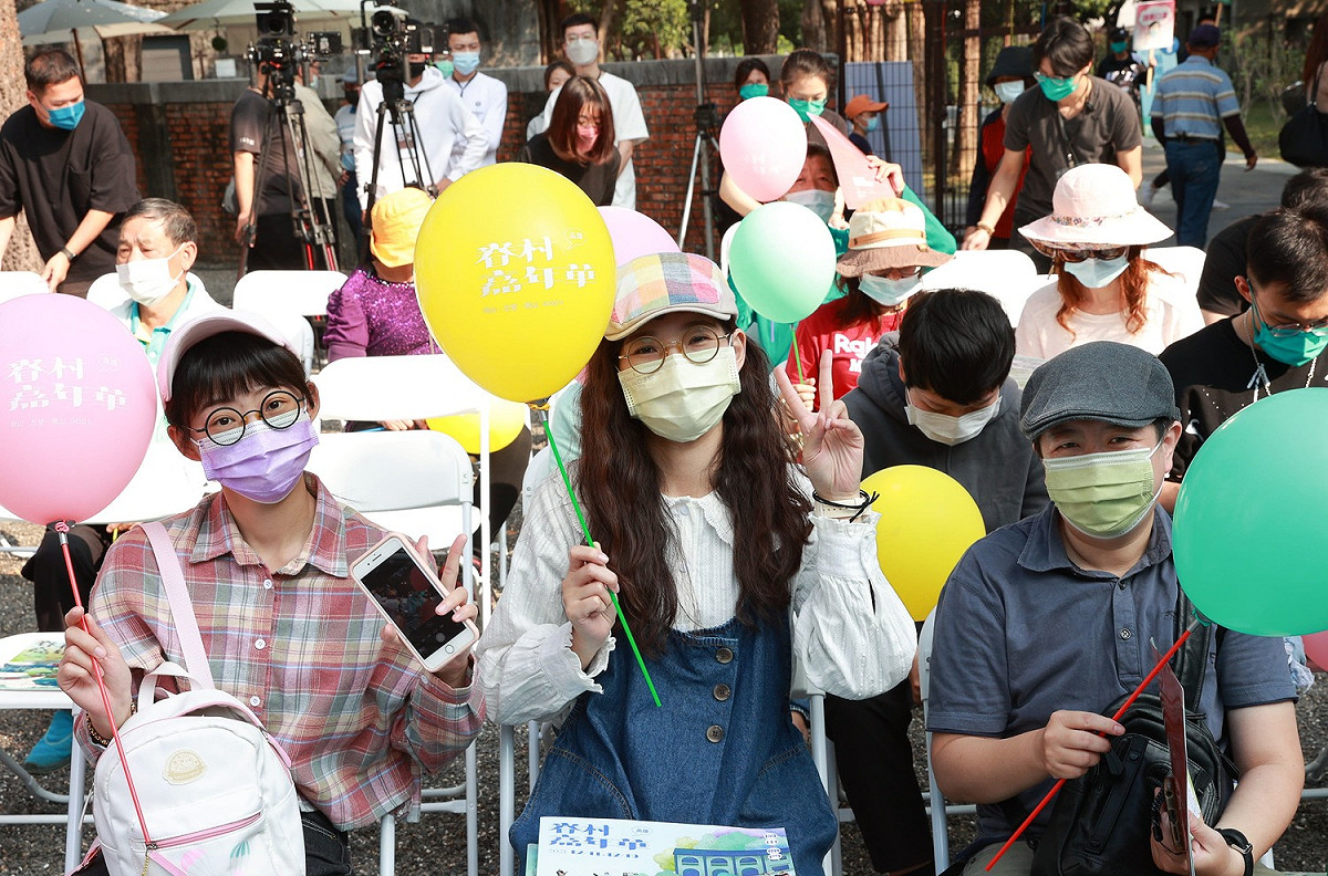 民眾熱情參與公園音樂會。 圖：高雄市文化局提供
