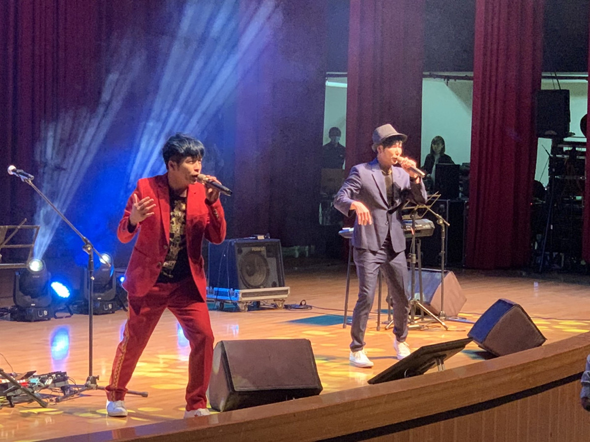 表演團體 台一線 為現場帶來熱情開場演出。 圖：新北市文化局提供