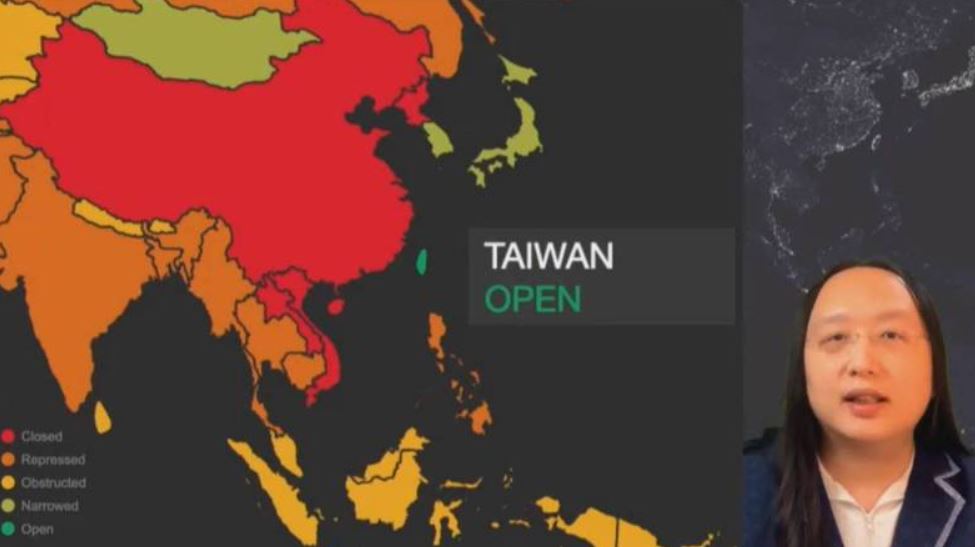 唐鳳出席民主峰會，外媒指出，一張地圖讓她被消失。 圖：翻攝自 YouTube