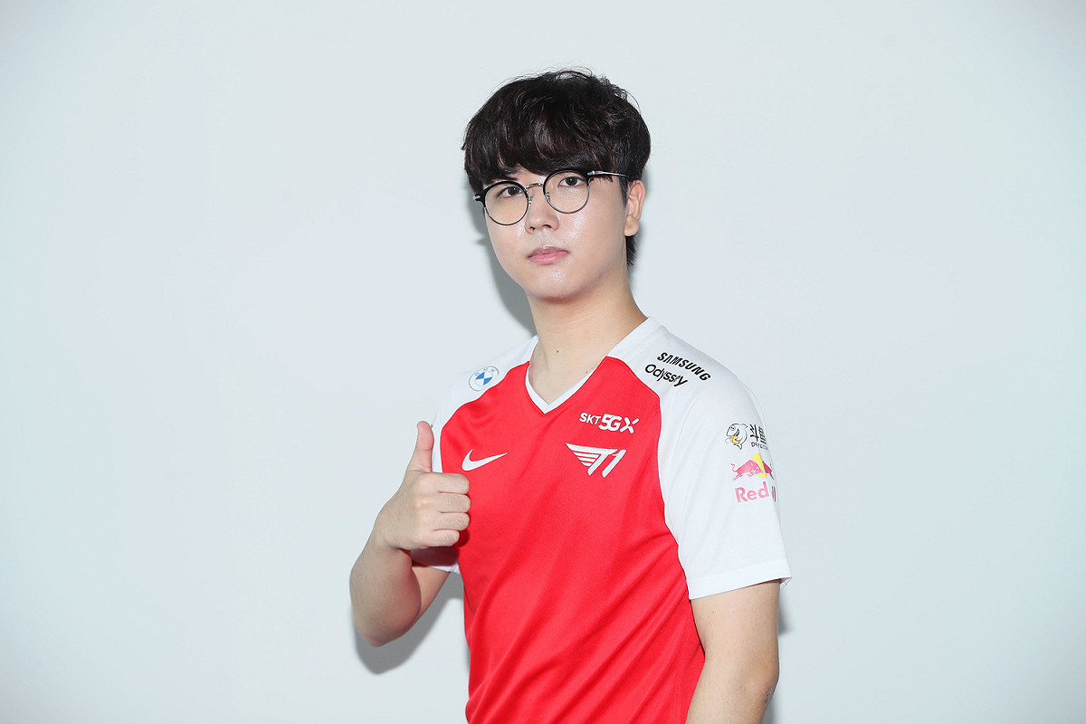 T1二隊教練Roach因違反LCK規定被罰300萬韓元。 圖：翻攝自LCK Flickr