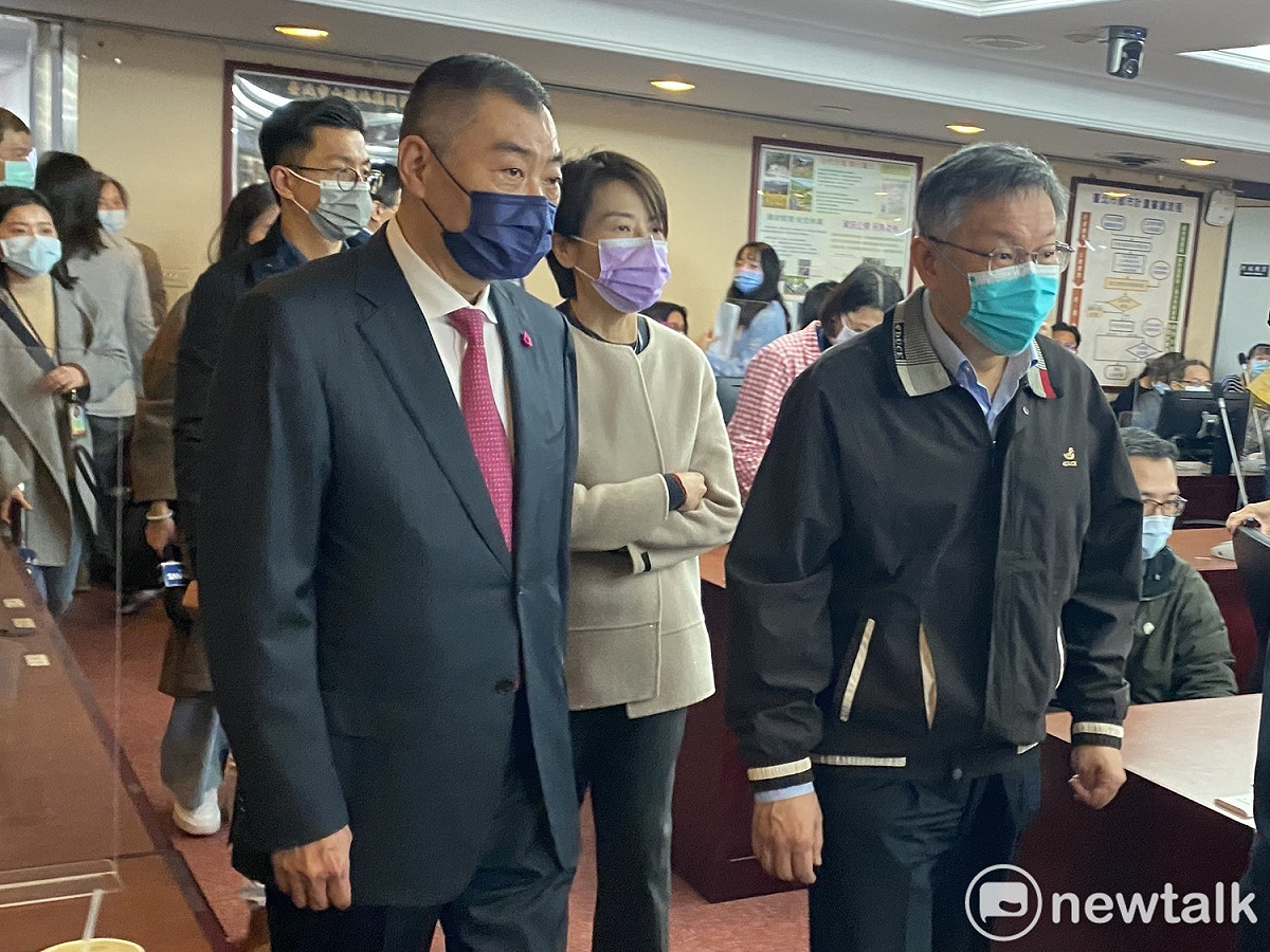 台北市長柯文哲、議長陳錦祥。 圖：周煊惠 / 攝