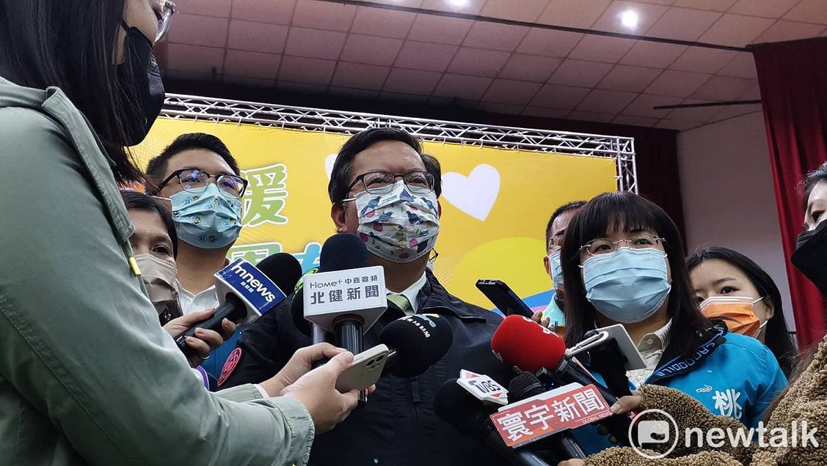 鄭文燦說明，爆發群聚感染的防疫旅館擴大匡列、擴大匡列，原有的４名失聯者都已經找到，３人已完成採檢，另１人已出境。 圖：林昀真／攝