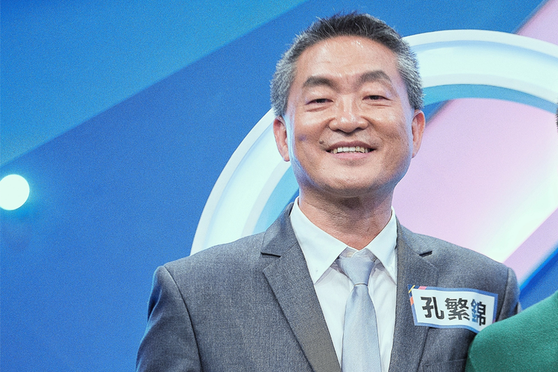 曾於益智節目「金頭腦」奪冠、有「最聰明醫師」綽號的孔繁錦被兩名女患者指控性侵及性騷擾。 圖：17Media提供