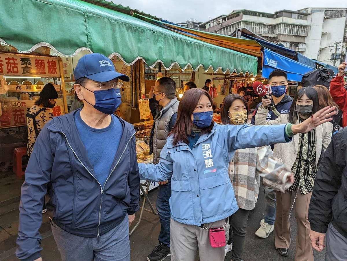 台北市議員游淑慧指出，4個公投案差距約在10到30幾萬之間，但以全國投票情形來看，民進黨全都靠台南和高雄贏回來。她反問「民進黨真的有大勝嗎？」。 圖：擷取自游淑慧臉書