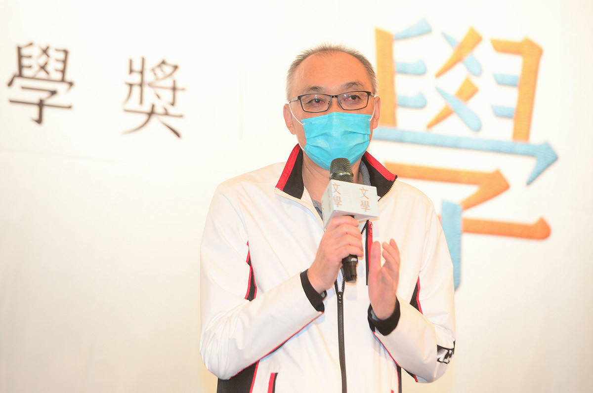 新北副市長謝政達今(19)日出席第11屆新北市文學獎頒獎典禮。 圖：新北市文化局提供