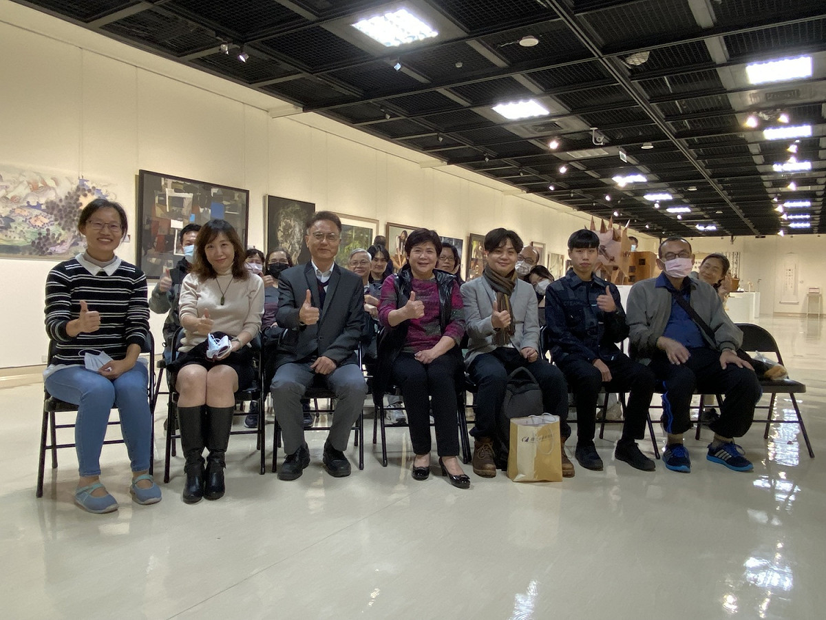 磺溪美展巡迴新北展出，囊括65件作品抒發生活議題。 圖：新北市文化局提供
