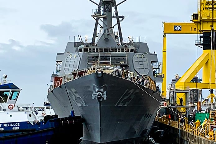 美國海軍最新驅逐艦「傑克盧卡斯號」啟動 SPY-6 艦上系統測試及人員訓練。 圖 : 雷神公司 / 提供