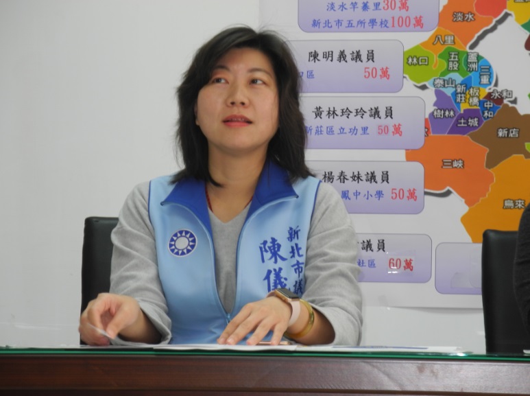 陳儀君建議劉康彥，不要因為黨派利益而被蒙住雙眼、失了專業，被綁在柯建銘、林智堅一意孤行的戰車上！ 圖：王峻昌／攝