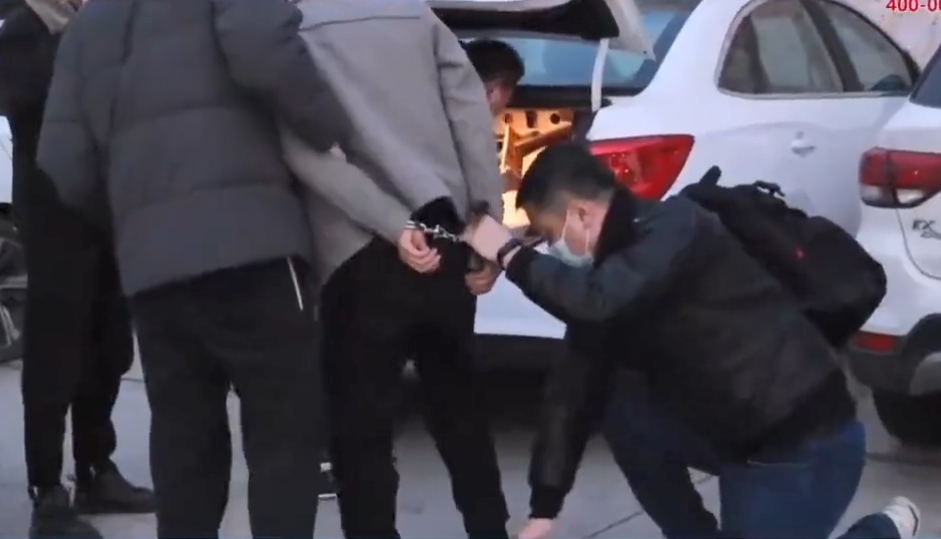 浙江省溫州市蒼南縣警方 21 日通報稱，破獲一起特大網路販賣精麻藥品案，抓獲 100 多名涉案人員。 圖 : 翻攝自《騰訊網》