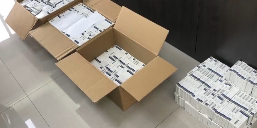 抓捕相關涉案人員 100 多名，破獲這起特大網路販賣精麻藥品案。 圖 : 翻攝自《騰訊網》