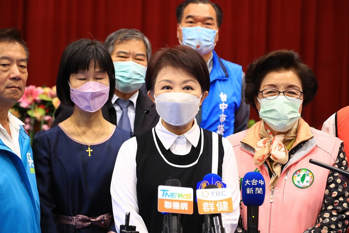 盧秀燕出席育英國中育英堂重建啟用典禮時證實，台積電將在台中設廠。 台中市政府/提供
